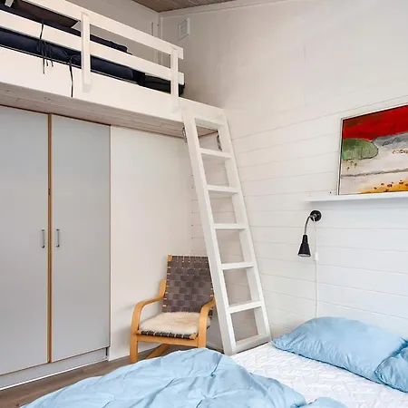Xv Tatil Evi